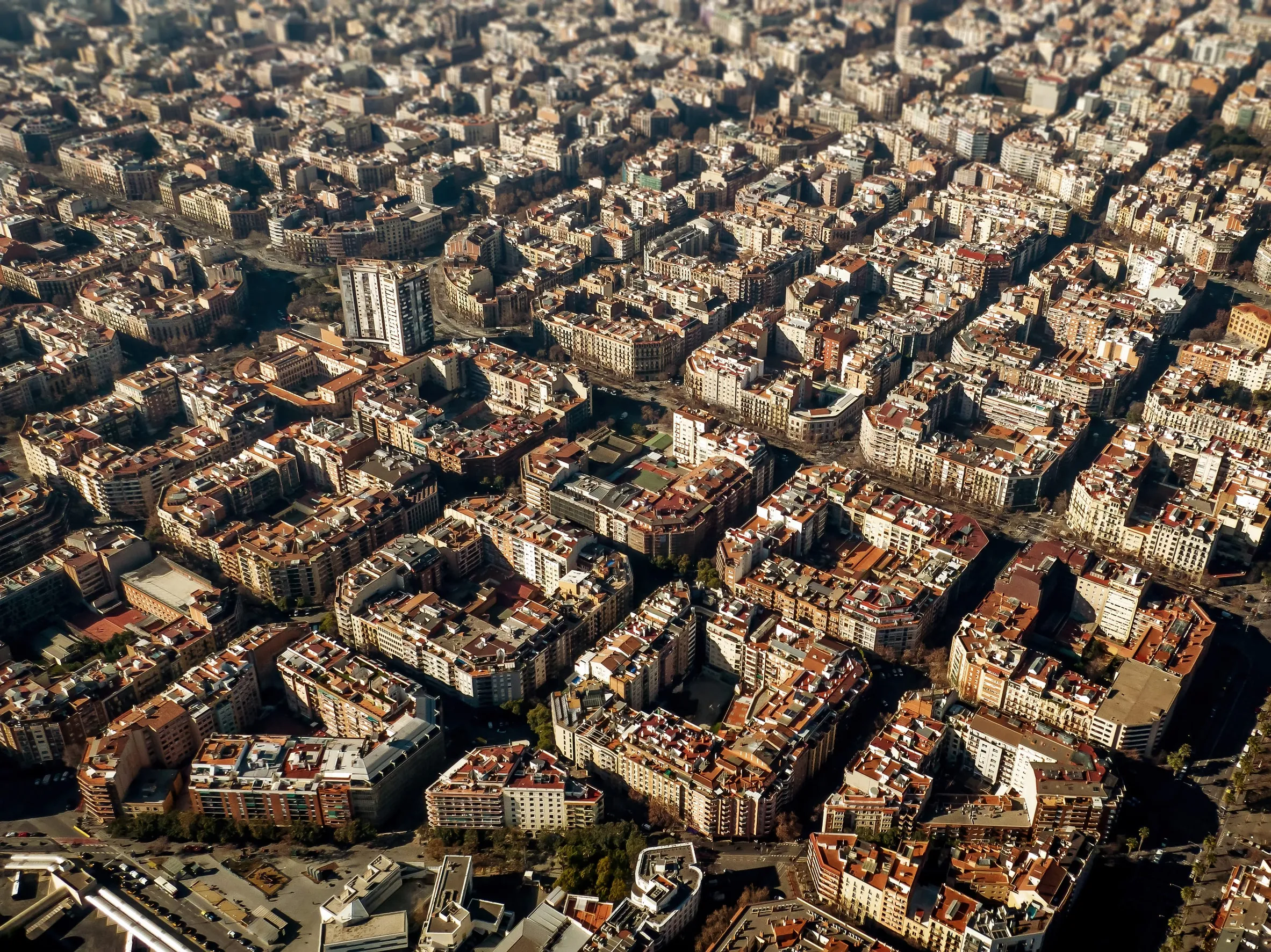 Barcelona: Megélhetési költségek  – étkezés, vásárlás, közlekedés és lakhatás árak